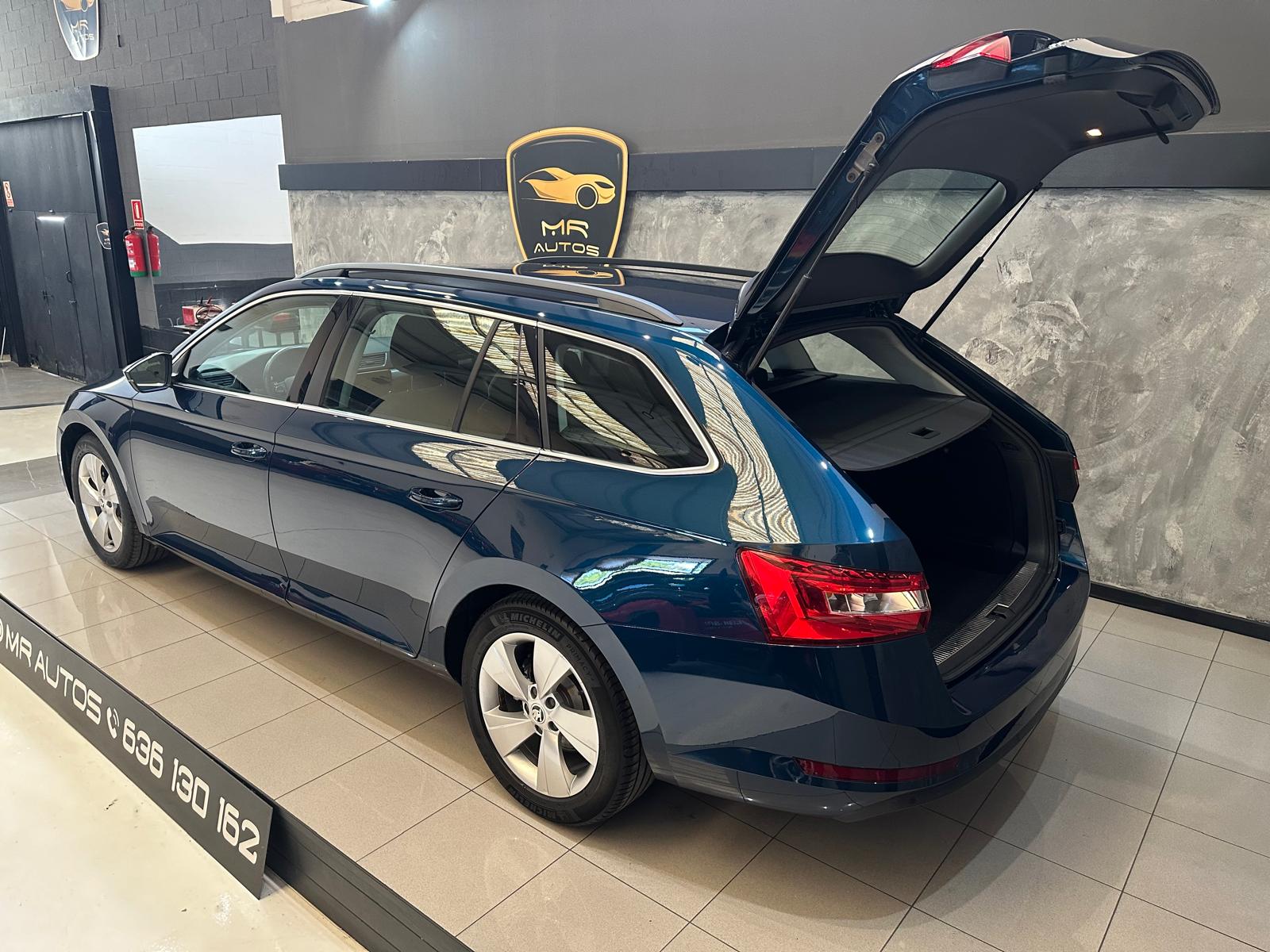 Skoda SuperB 2.0 150cv