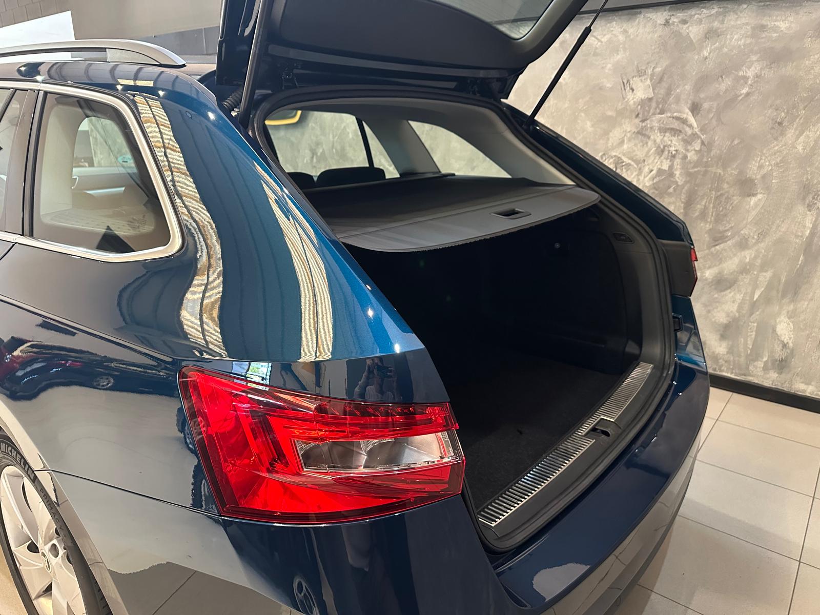 Skoda SuperB 2.0 150cv