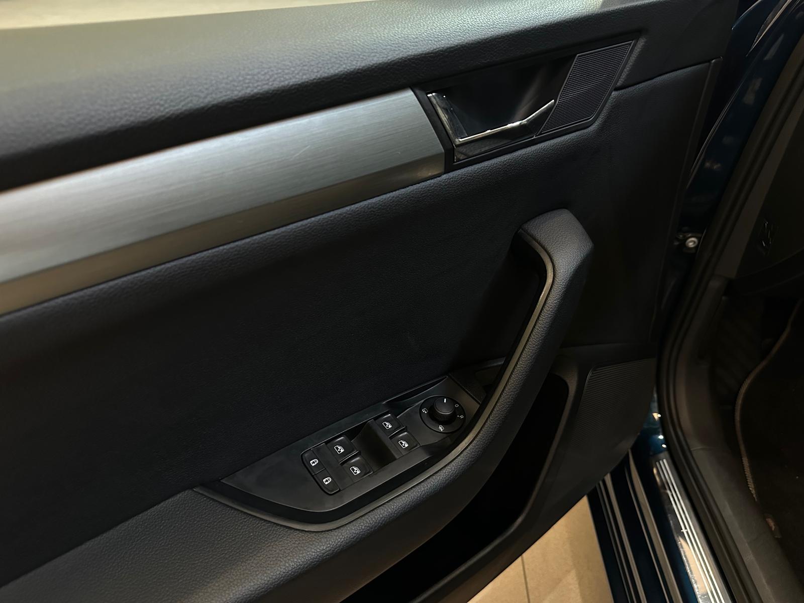 Skoda SuperB 2.0 150cv