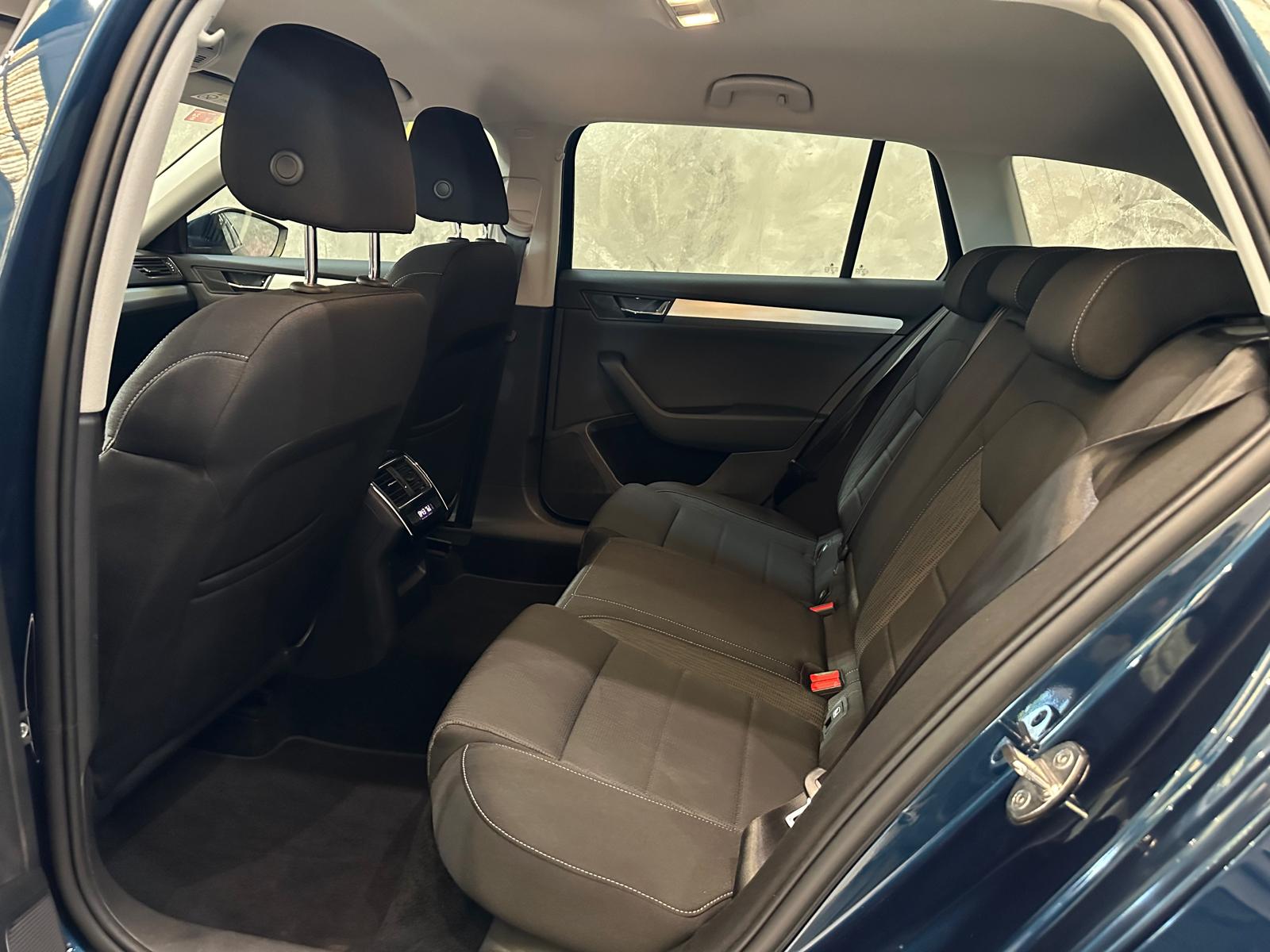 Skoda SuperB 2.0 150cv