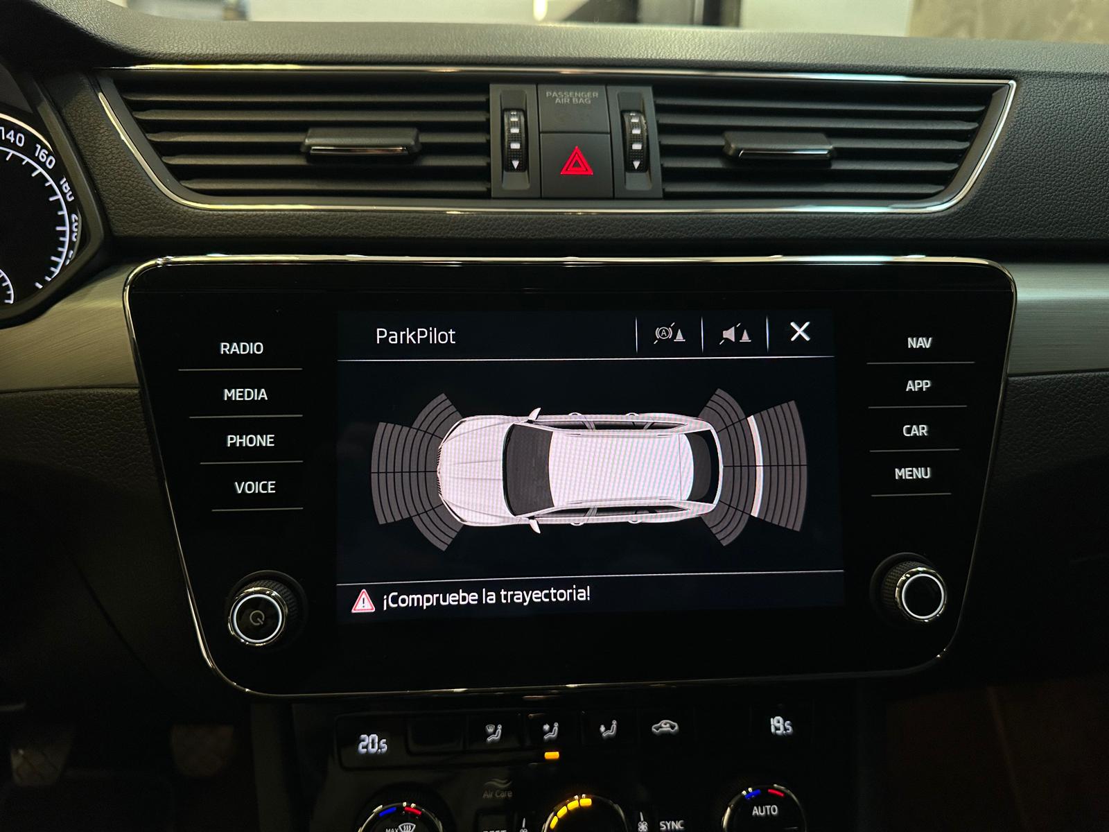 Skoda SuperB 2.0 150cv