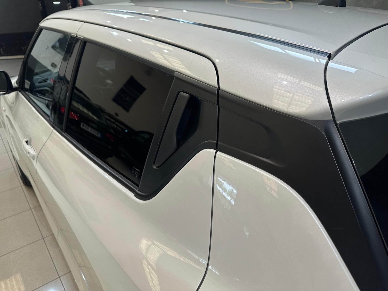 Suzuki Swift 1.2 83cv Hybrid