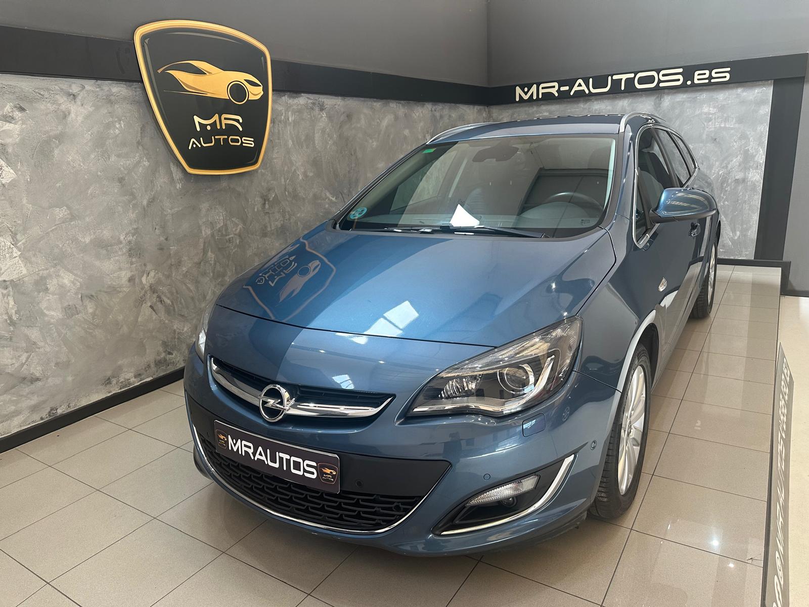 Opel Astra ST 1.6CDTi 136cv