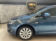 Opel Astra ST 1.6CDTi 136cv