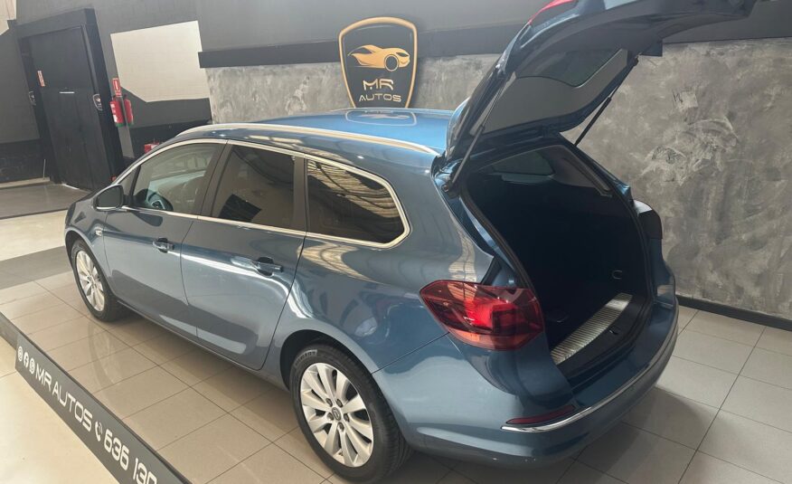 Opel Astra ST 1.6CDTi 136cv