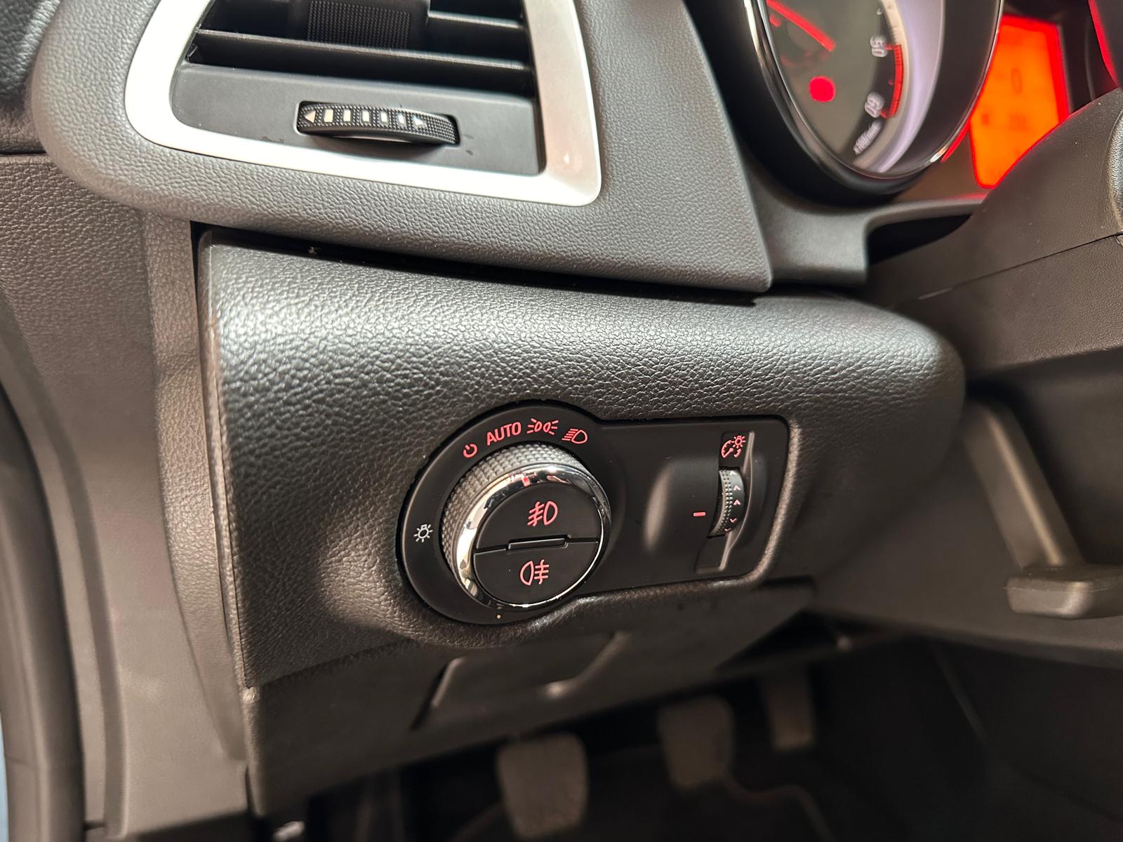 Opel Astra ST 1.6CDTi 136cv