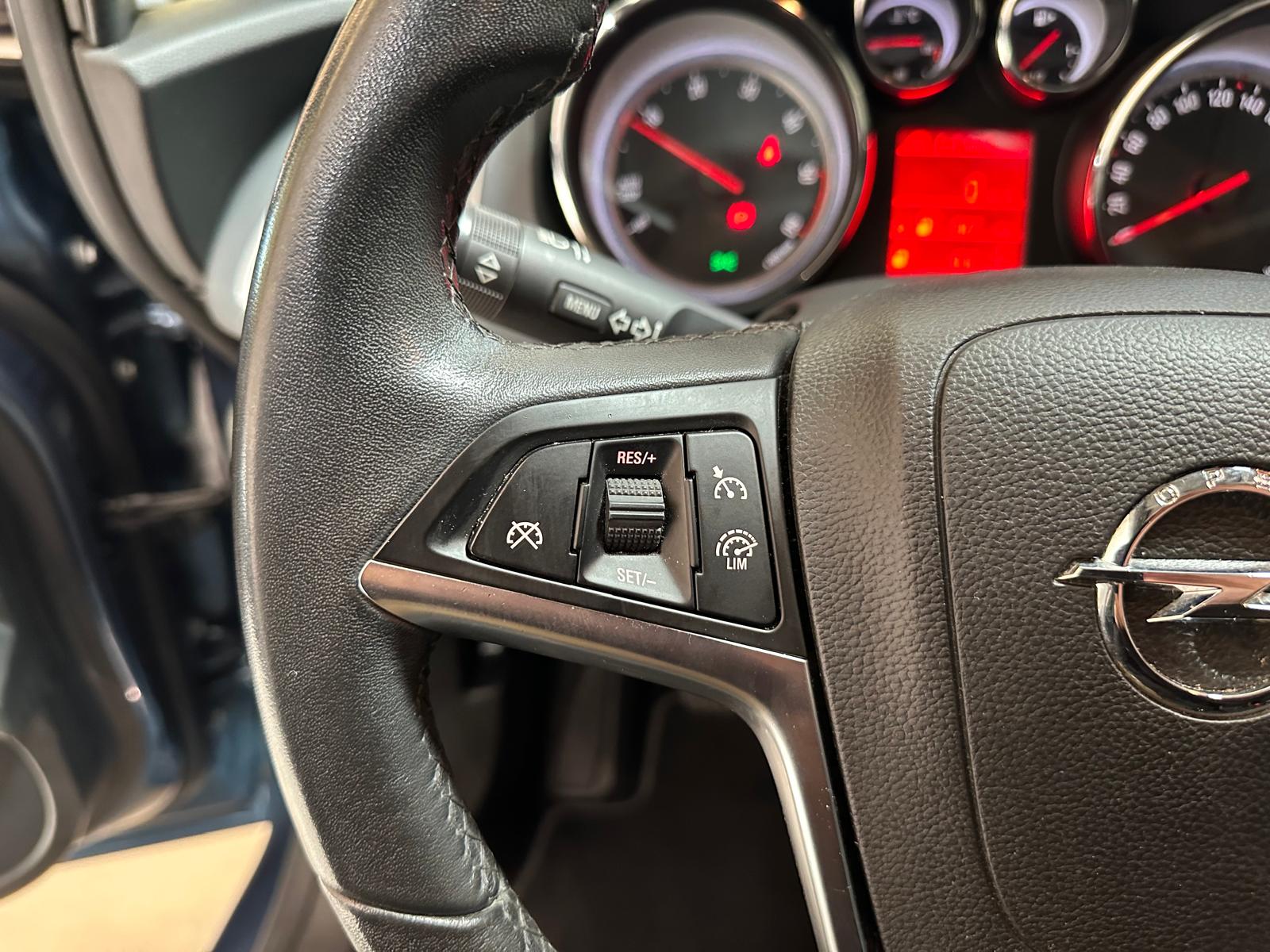 Opel Astra ST 1.6CDTi 136cv