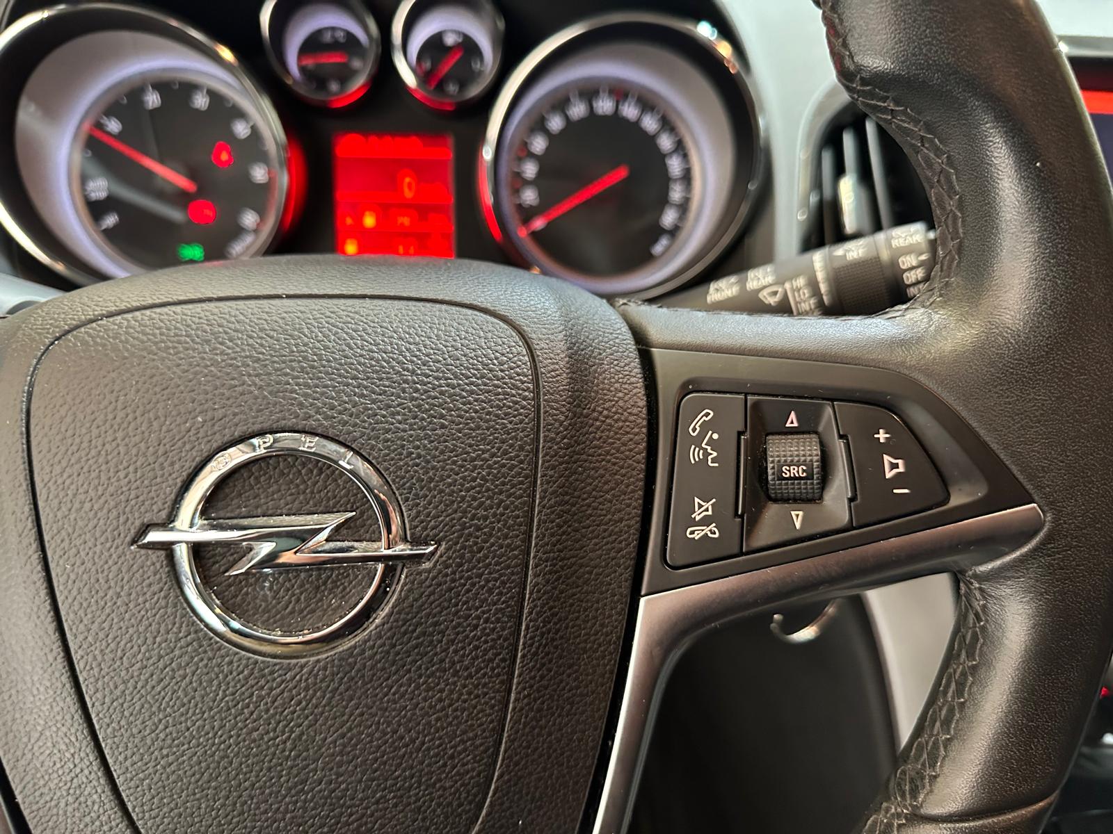 Opel Astra ST 1.6CDTi 136cv