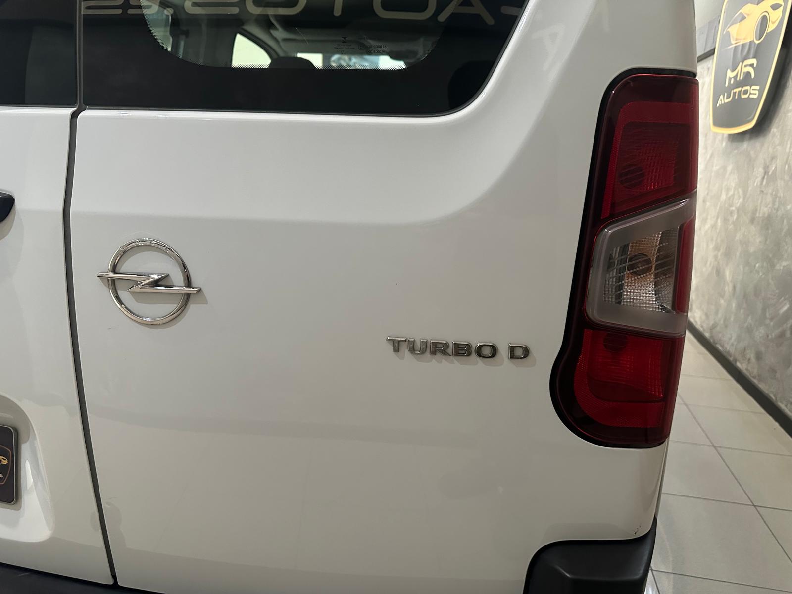 Opel Combo 1.5cc 102cv