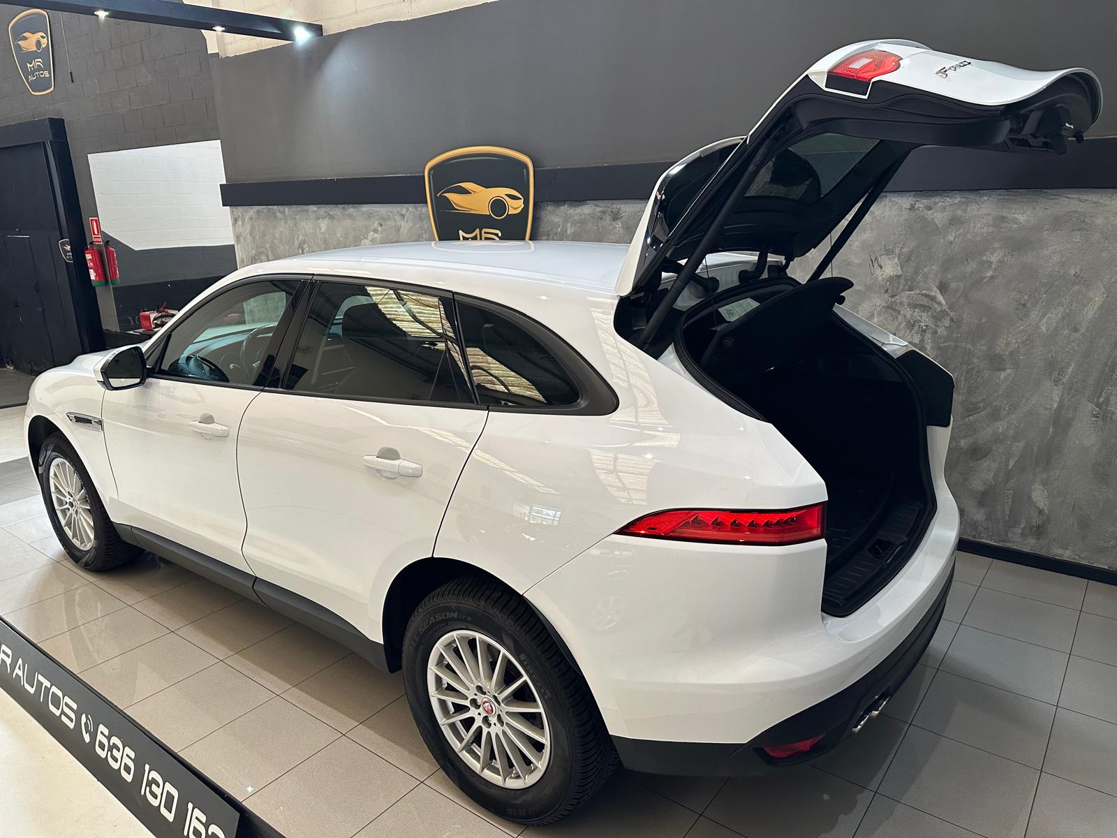 Jaguar F-Pace 2.0 180cv