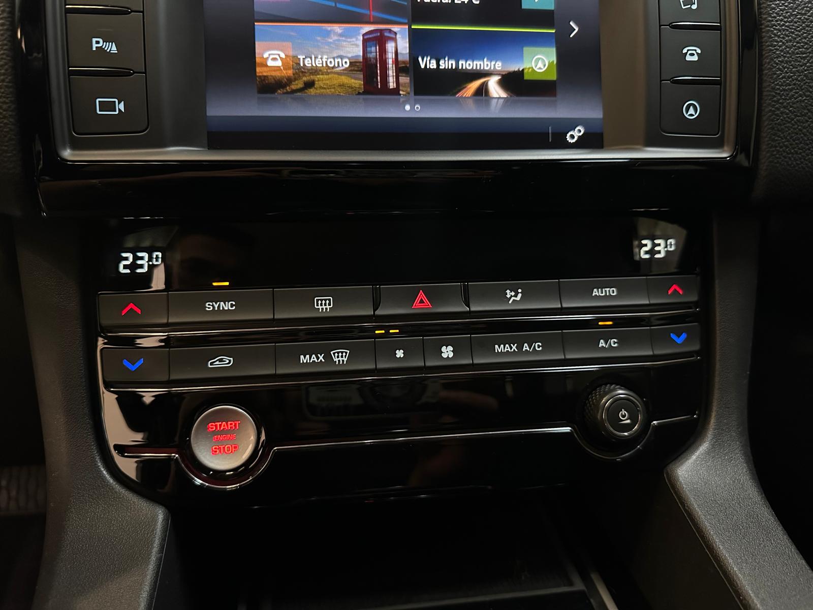 Jaguar F-Pace 2.0 180cv