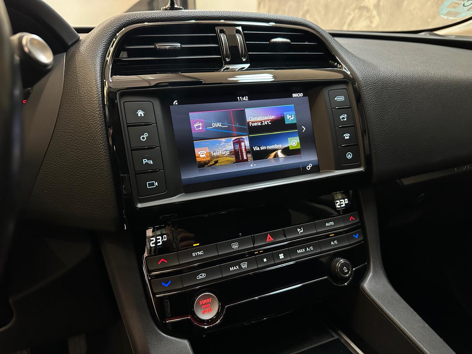 Jaguar F-Pace 2.0 180cv