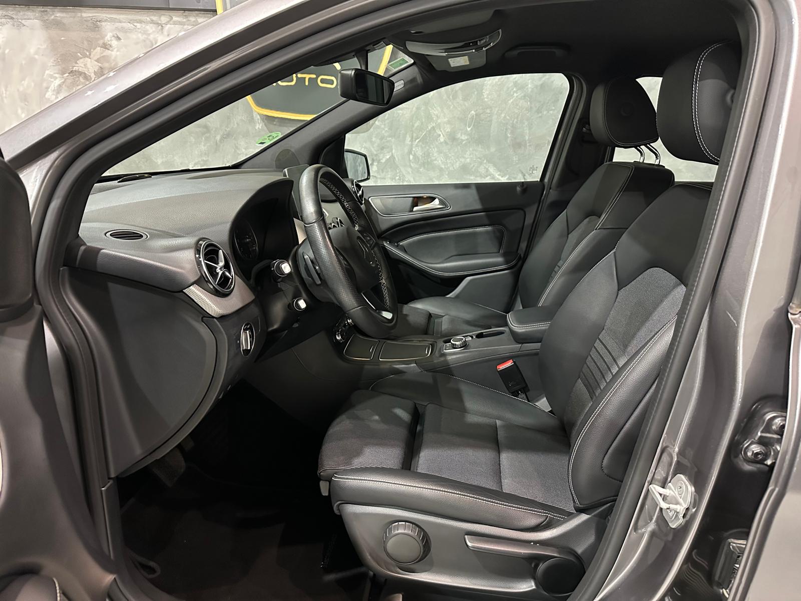 Mercedes-Benz Clase B200