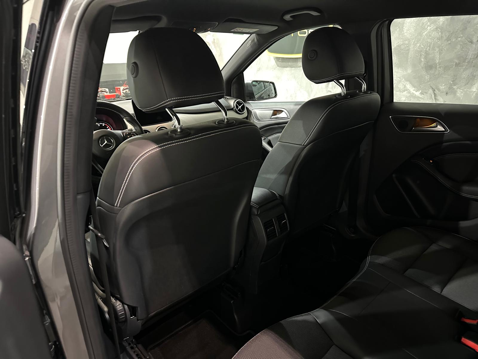 Mercedes-Benz Clase B200