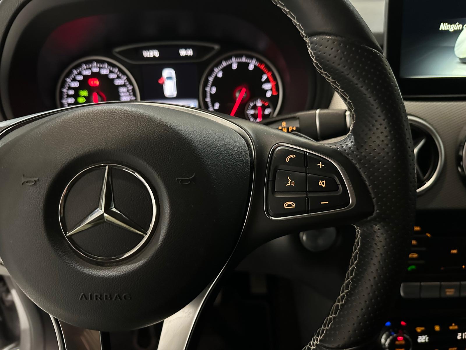 Mercedes-Benz Clase B200