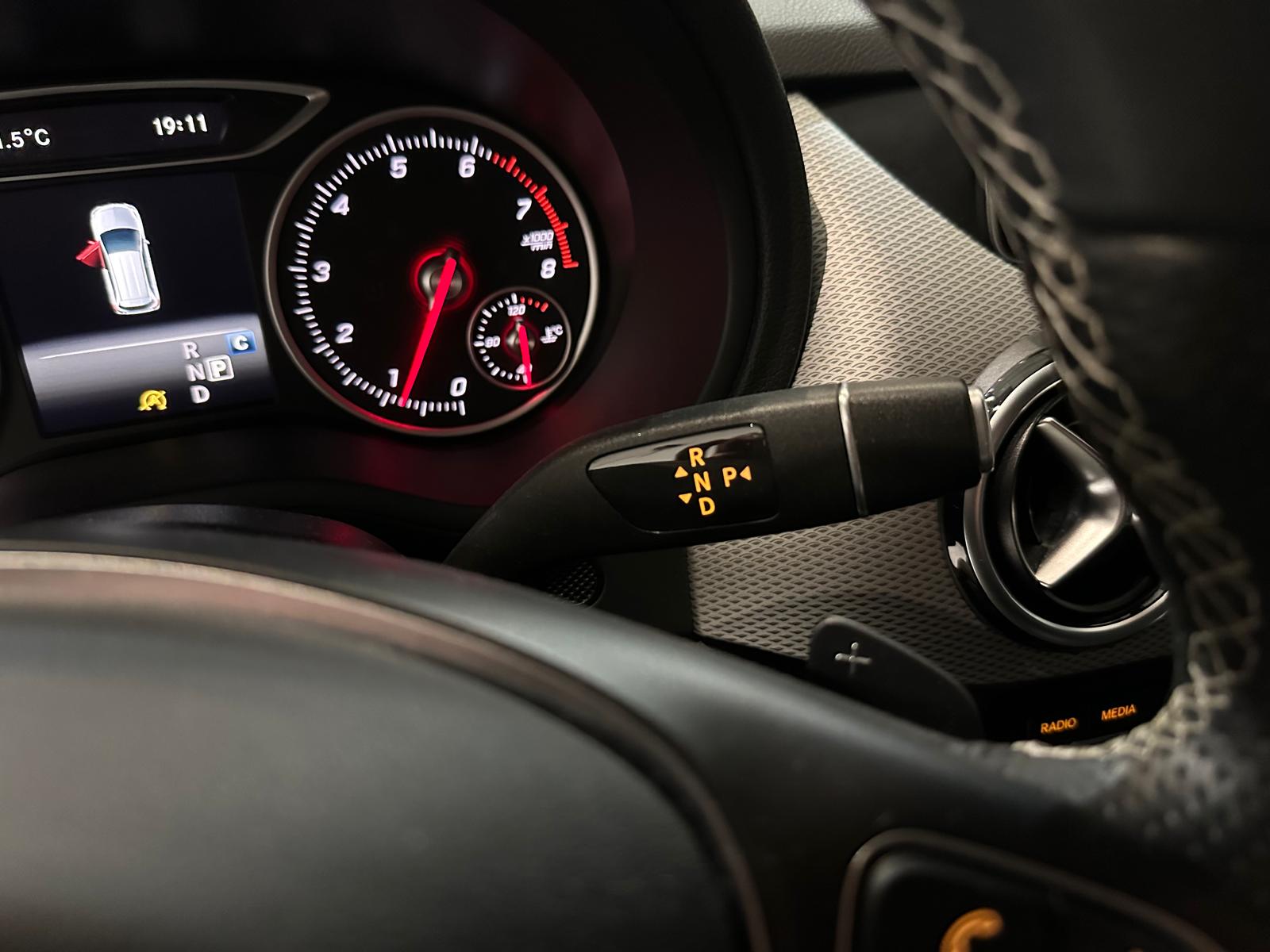 Mercedes-Benz Clase B200