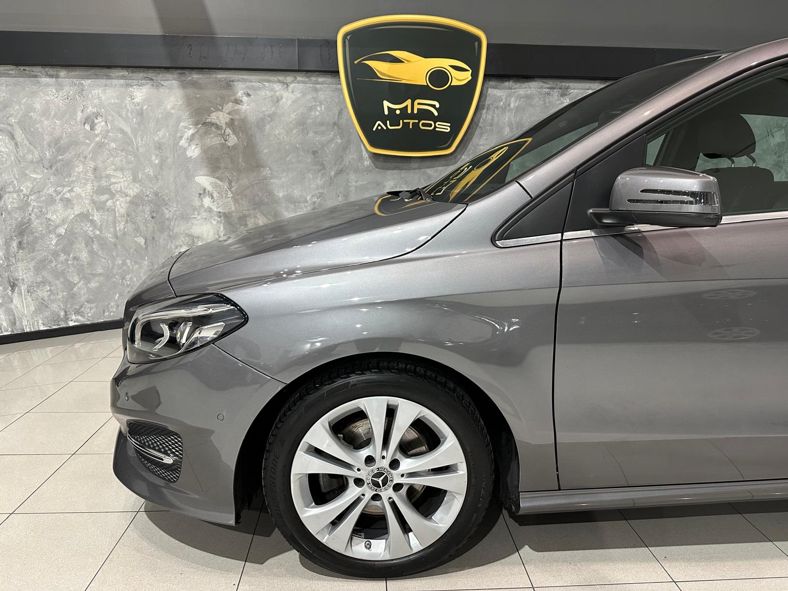 Mercedes-Benz Clase B200