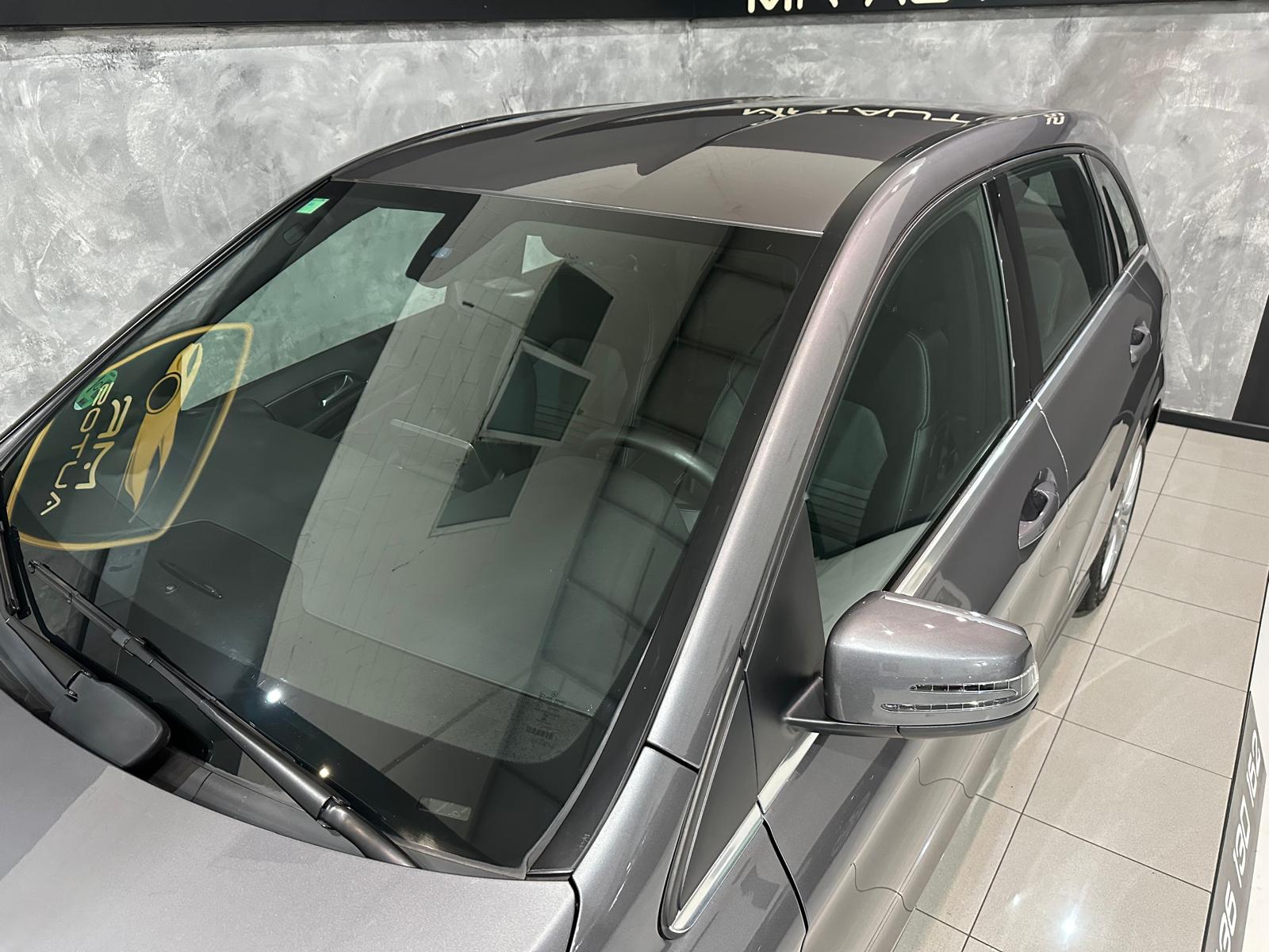 Mercedes-Benz Clase B200