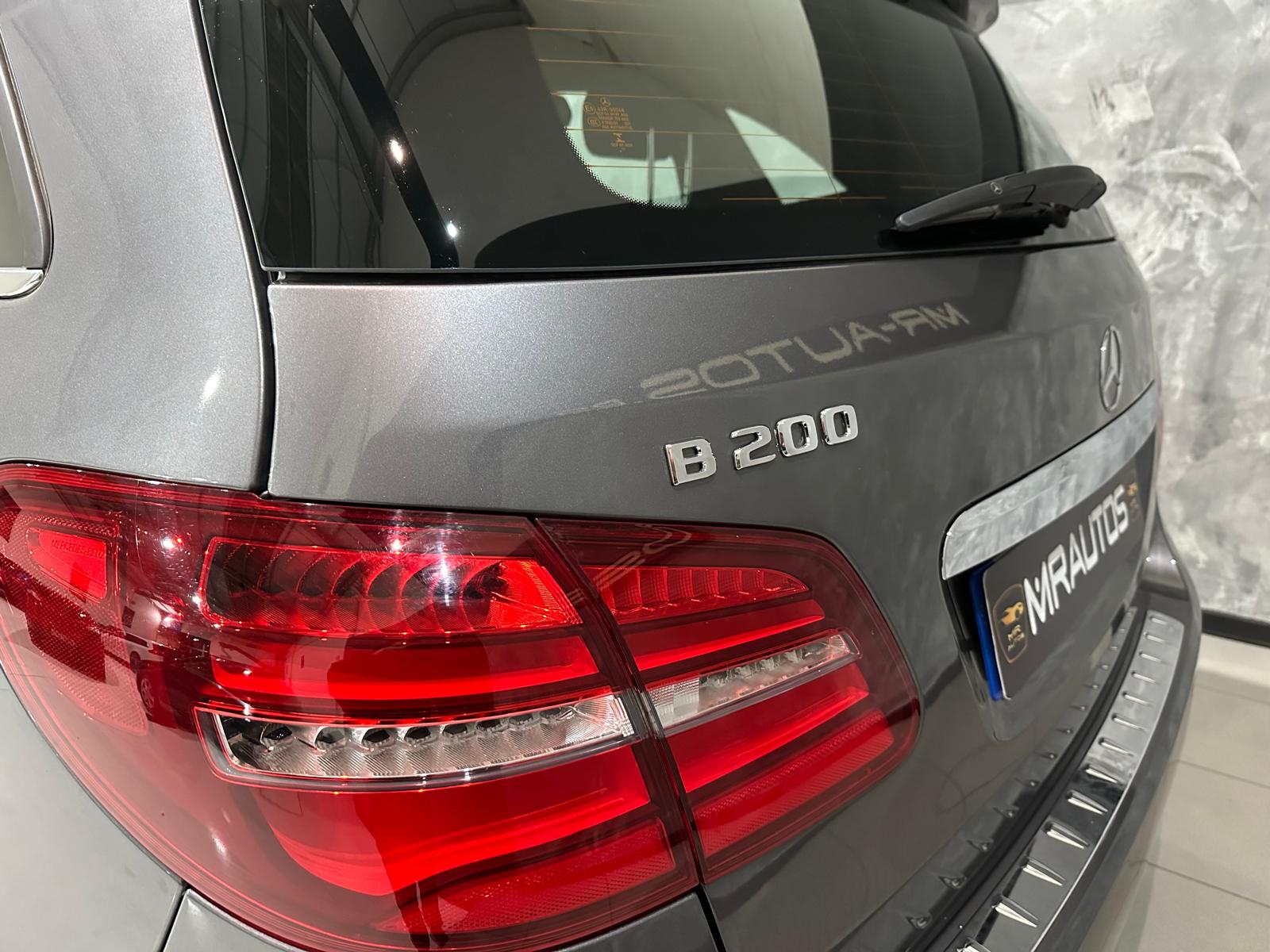 Mercedes-Benz Clase B200