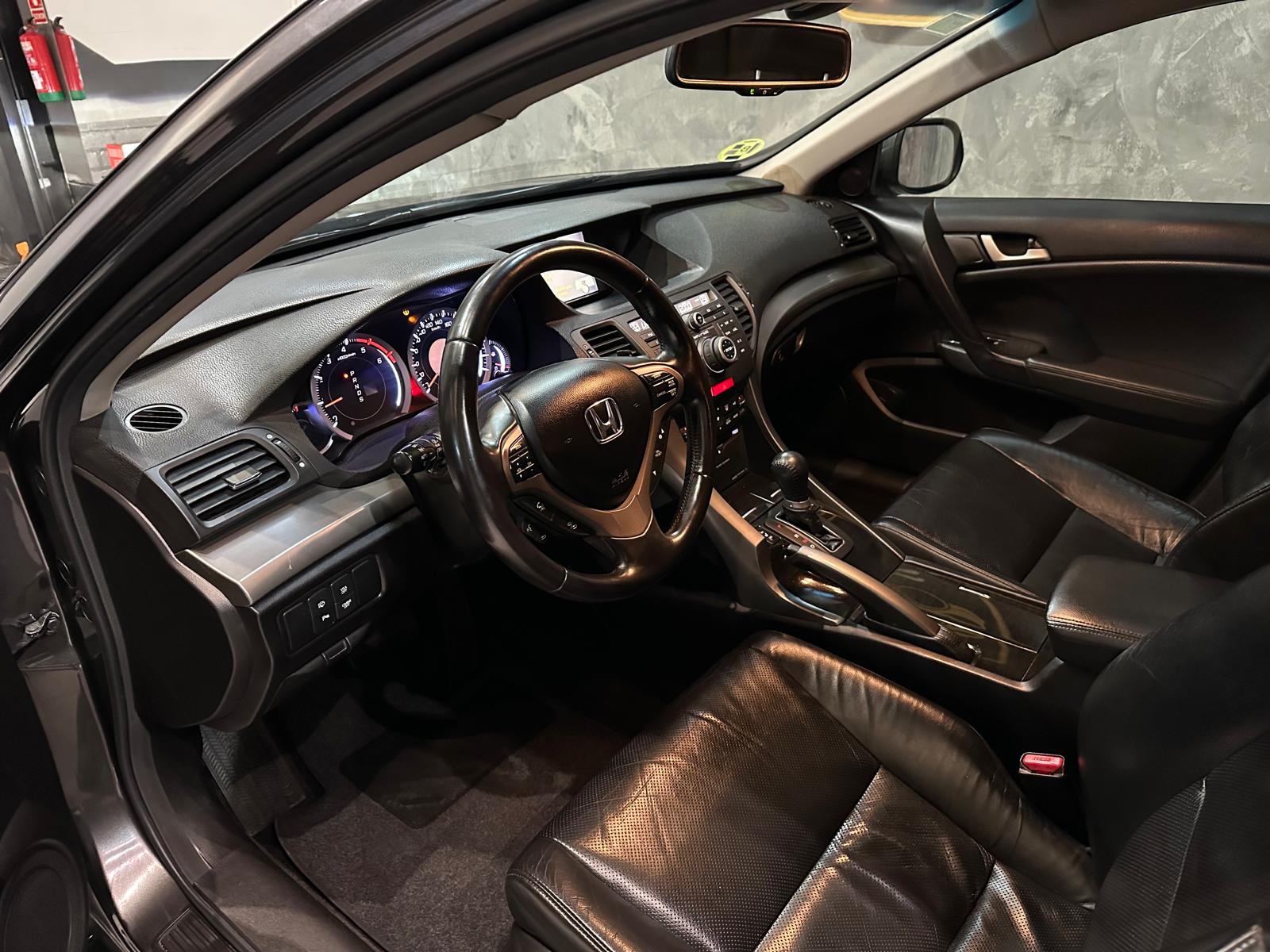 Honda Accord Tourer 2.2cc 150cv