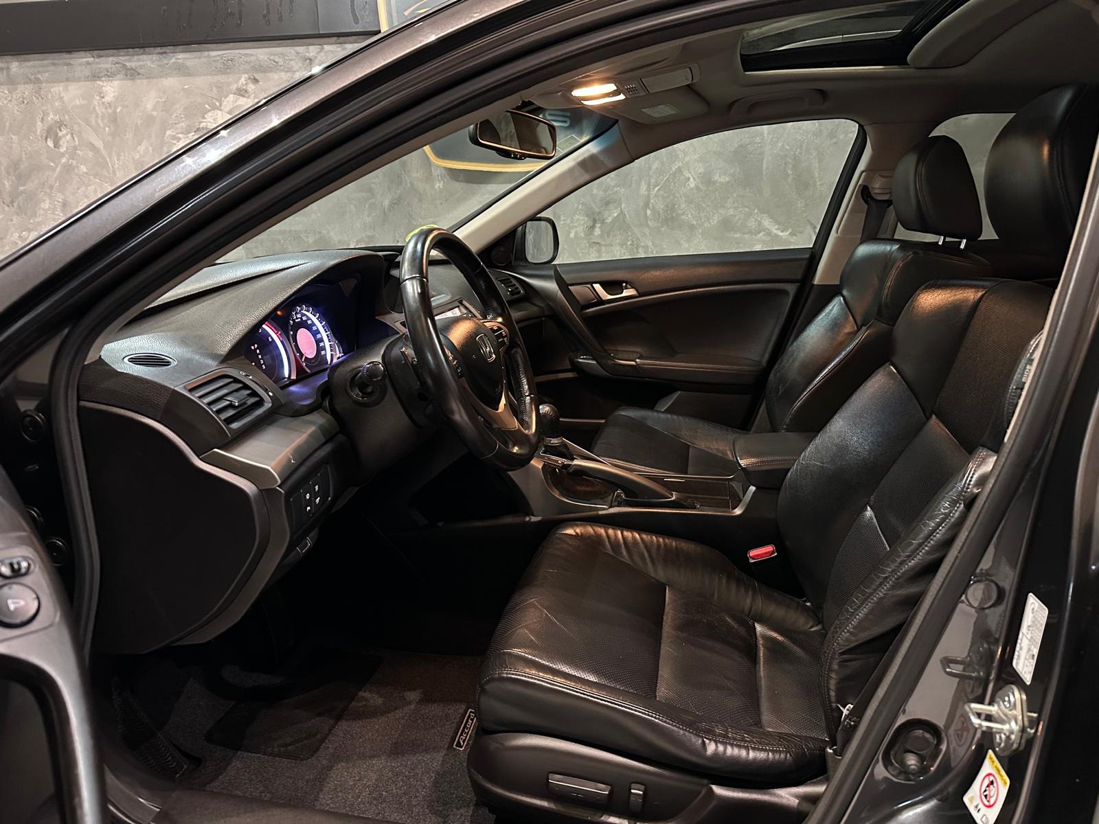 Honda Accord Tourer 2.2cc 150cv