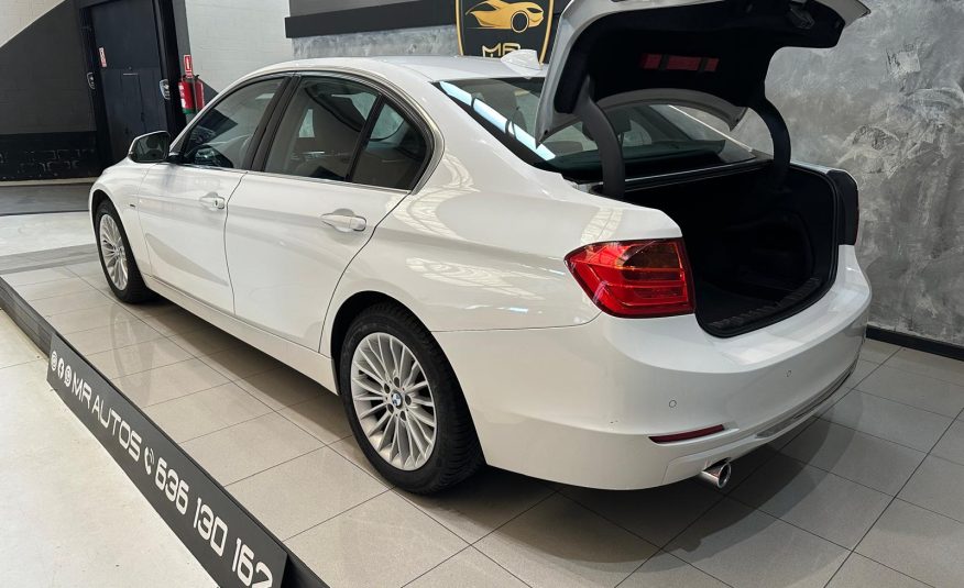 BMW 318D F30 Luxury 2.0cc 25cv