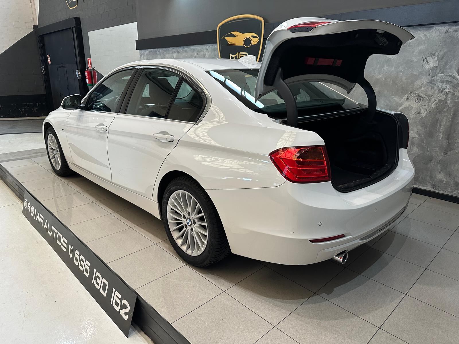 BMW 318D F30 Luxury 2.0cc 25cv