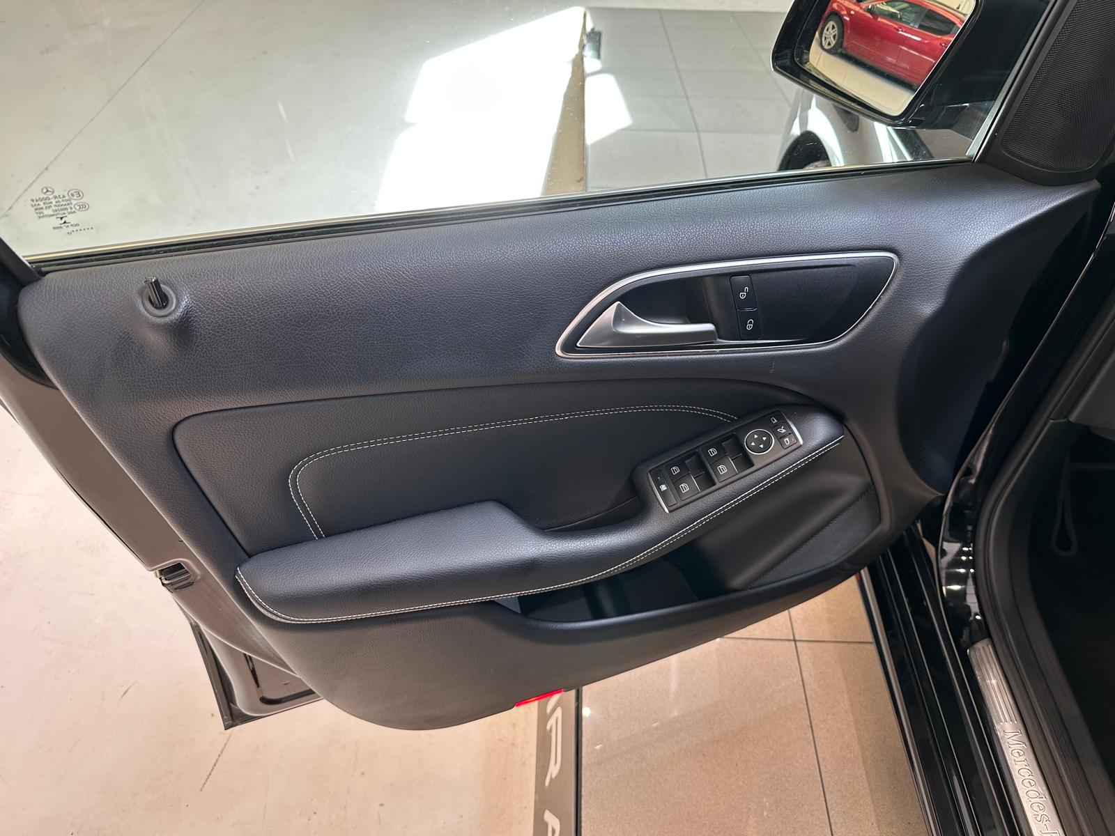 Mercedes-Benz Clase B 200