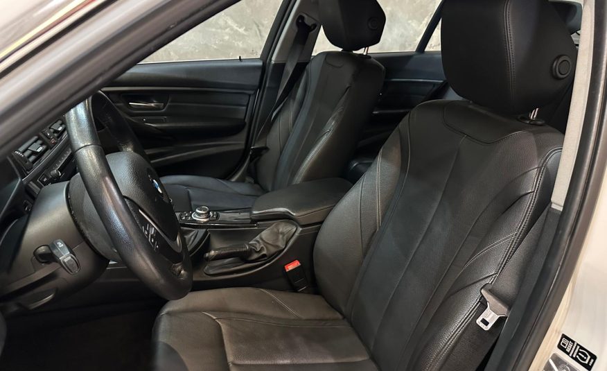 BMW 318D F30 Luxury 2.0cc 25cv