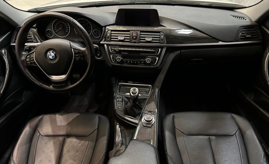BMW 318D F30 Luxury 2.0cc 25cv