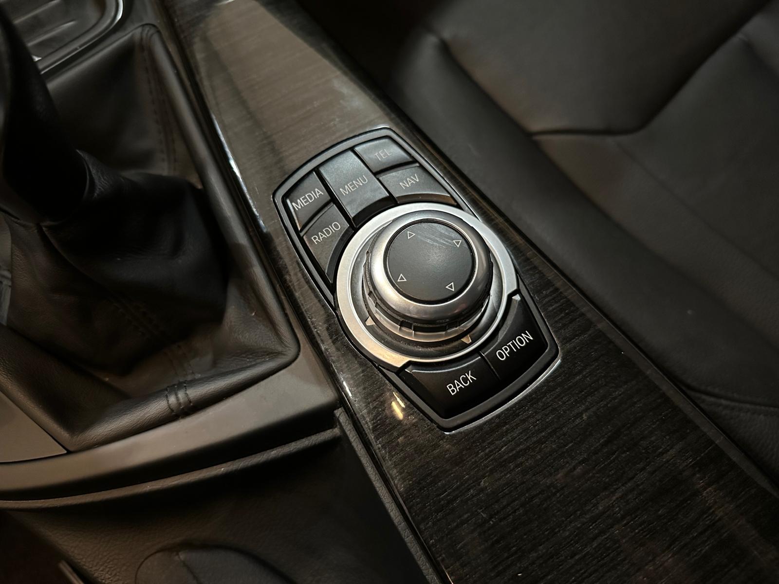 BMW 318D F30 Luxury 2.0cc 25cv