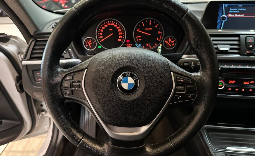 BMW 318D F30 Luxury 2.0cc 25cv