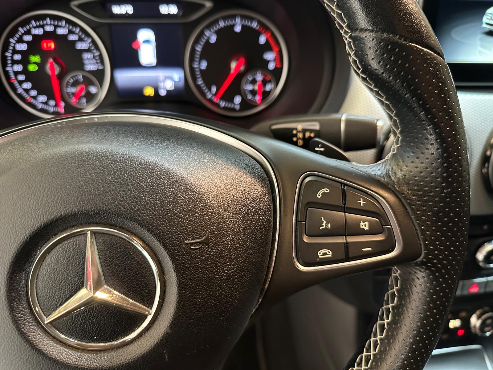 Mercedes-Benz Clase B 200