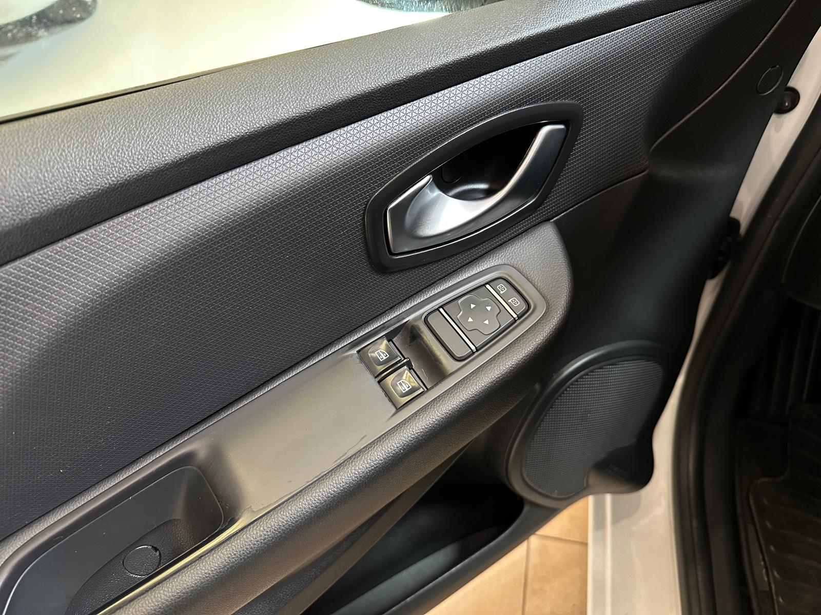 Renault Clio 1.5cc 90cv