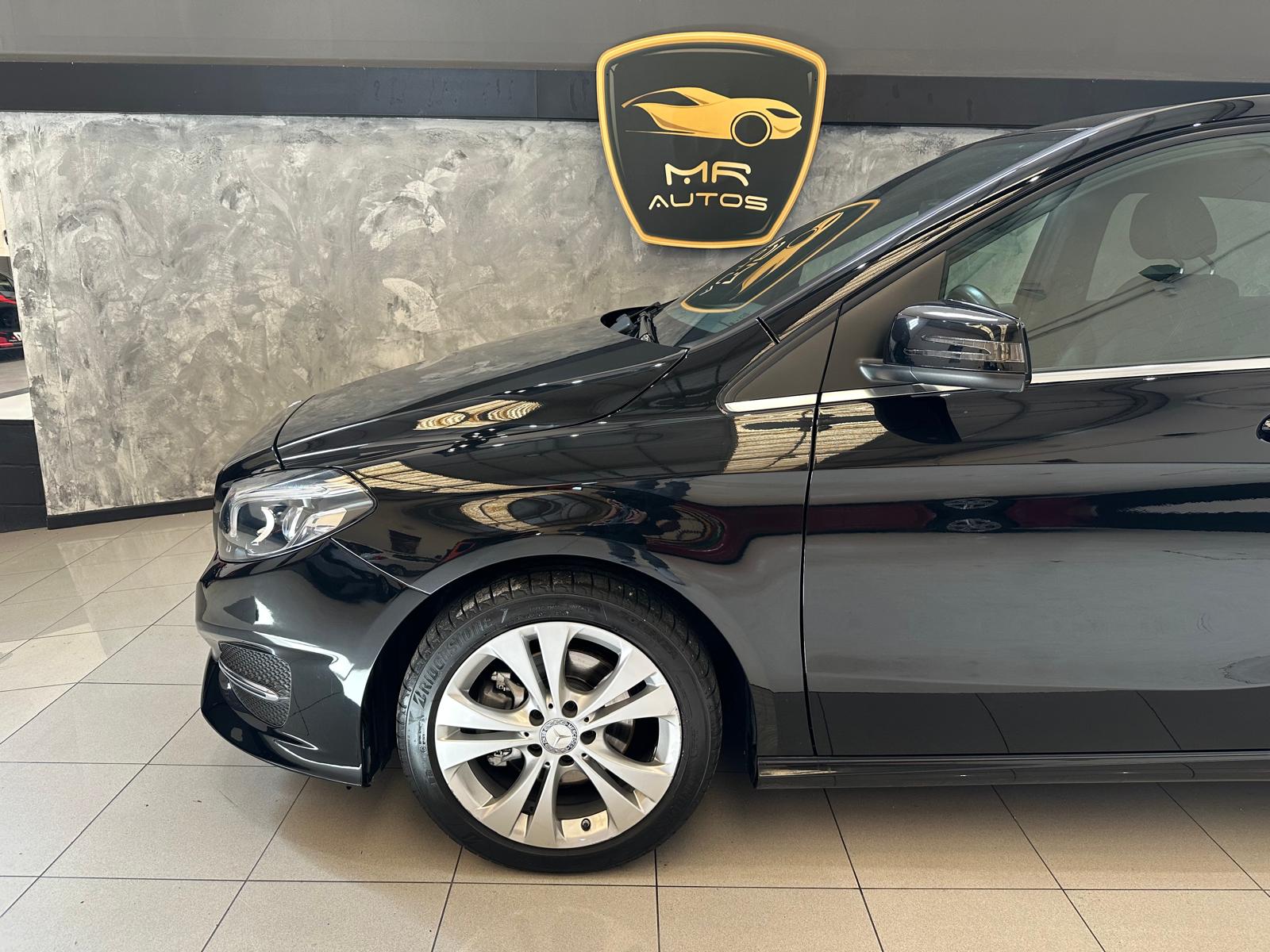 Mercedes-Benz Clase B 200