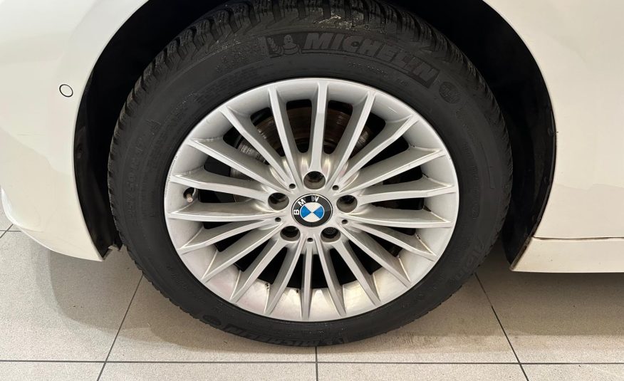 BMW 318D F30 Luxury 2.0cc 25cv