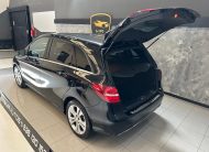 Mercedes-Benz Clase B 200