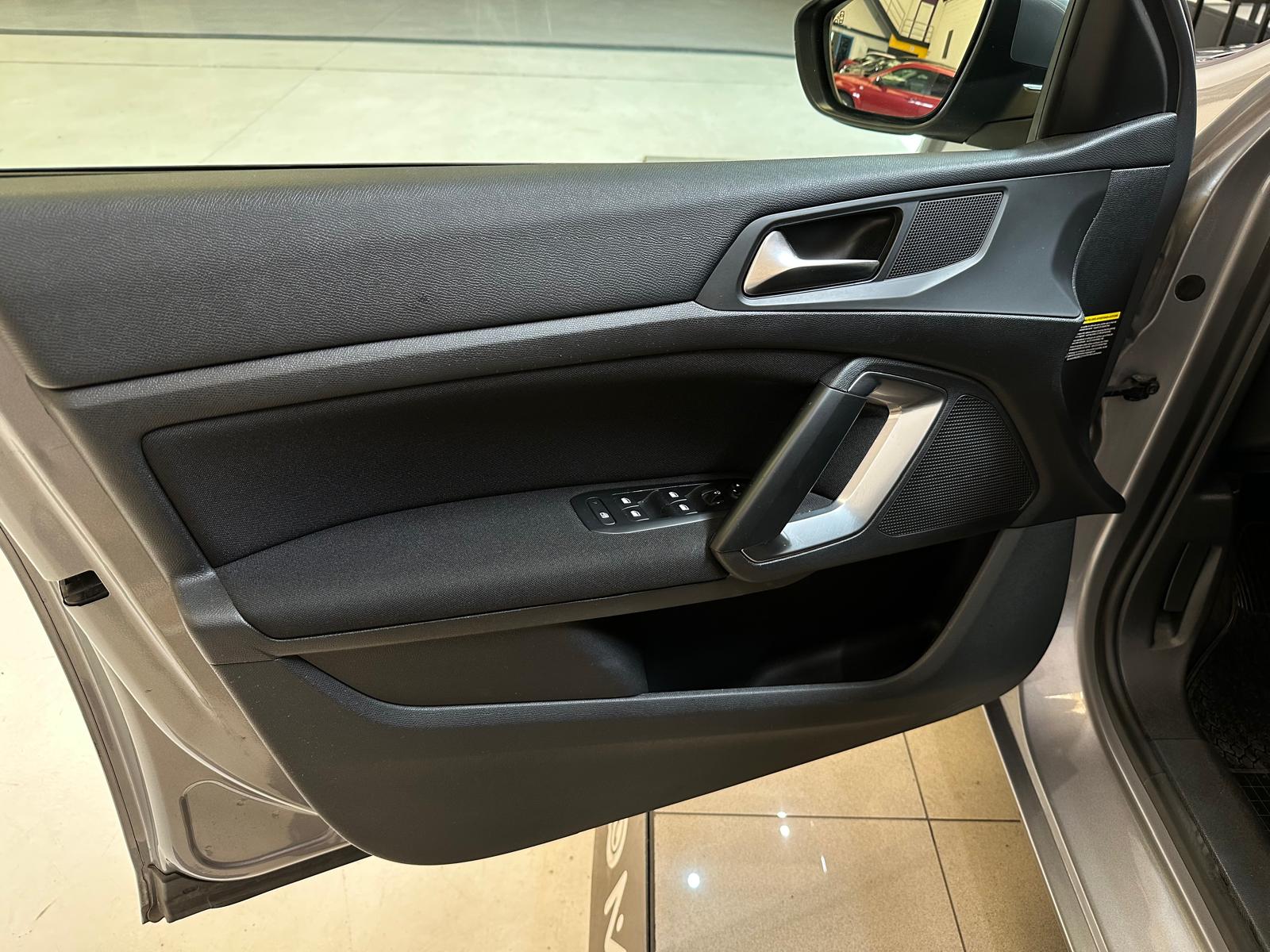 Peugeot 308SW 1.6cc 115cv