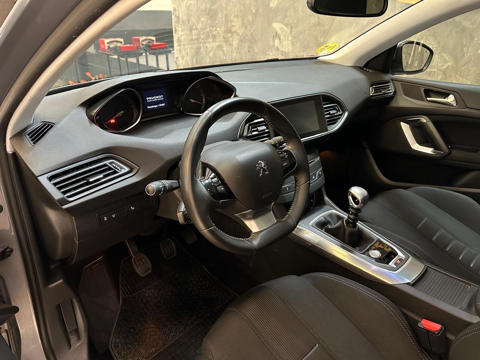 Peugeot 308SW 1.6cc 115cv