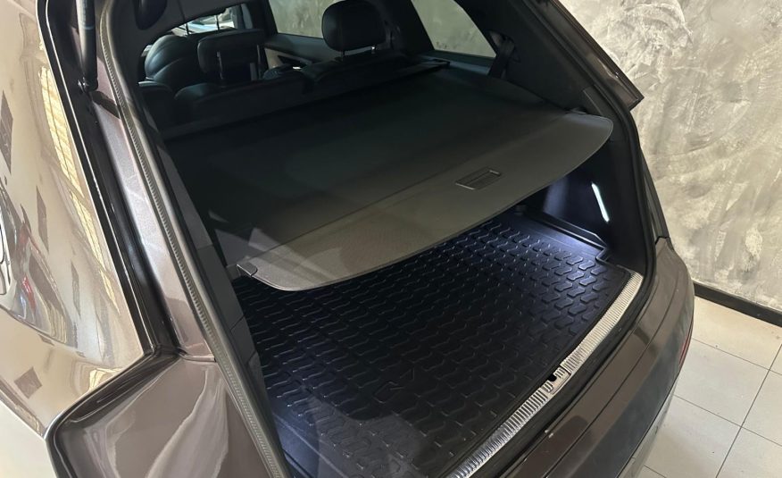 Audi Q7 3.0TDI 272cv Quattro