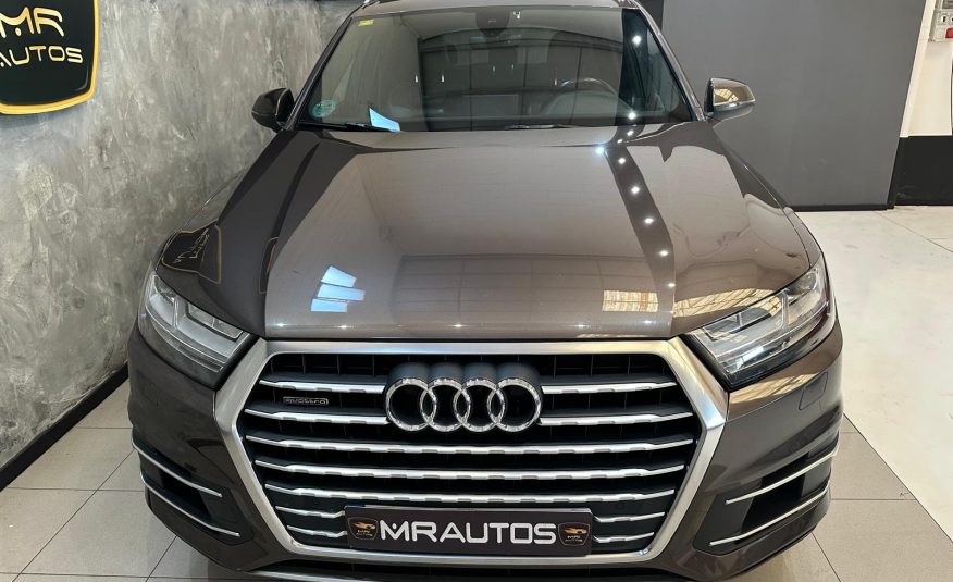 Audi Q7 3.0TDI 272cv Quattro