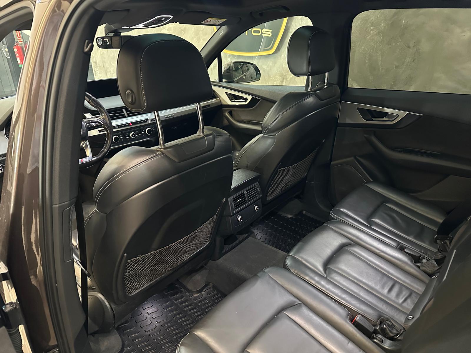 Audi Q7 3.0TDI 272cv Quattro