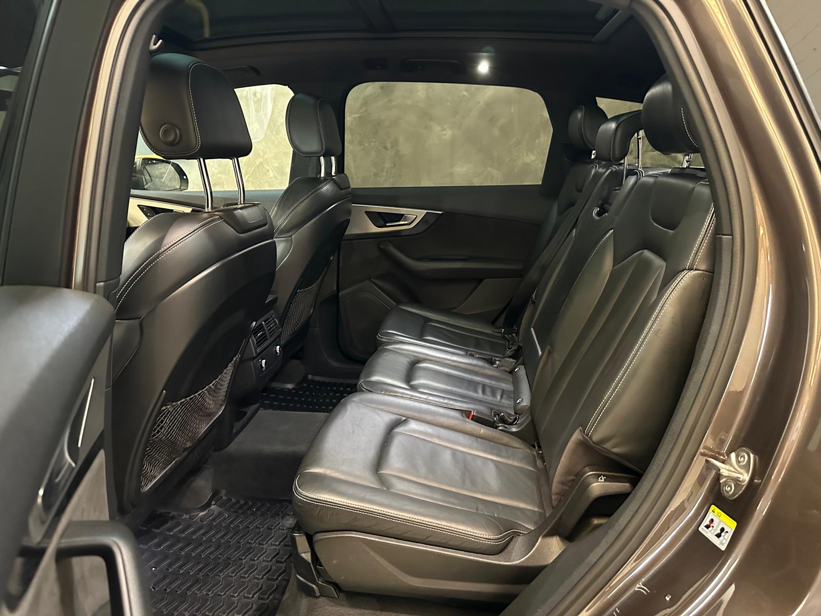 Audi Q7 3.0TDI 272cv Quattro