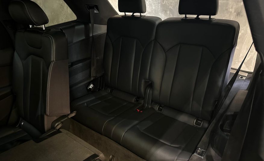 Audi Q7 3.0TDI 272cv Quattro