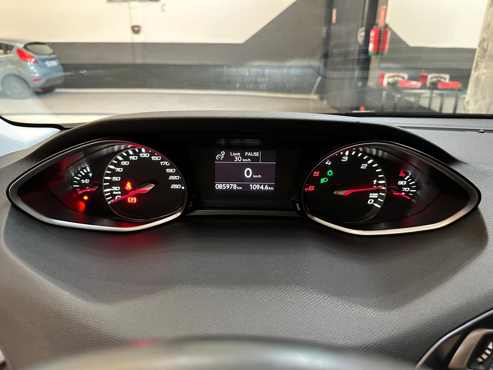 Peugeot 308SW 1.6cc 115cv