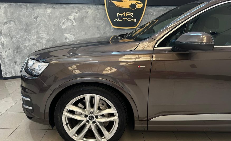 Audi Q7 3.0TDI 272cv Quattro