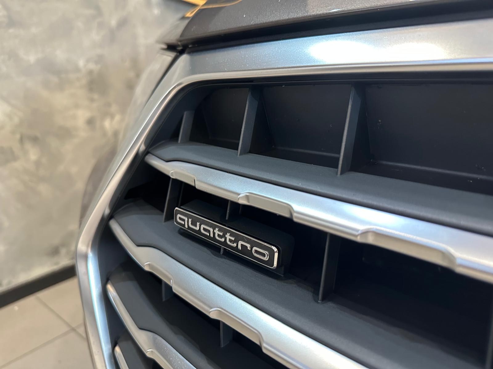 Audi Q7 3.0TDI 272cv Quattro