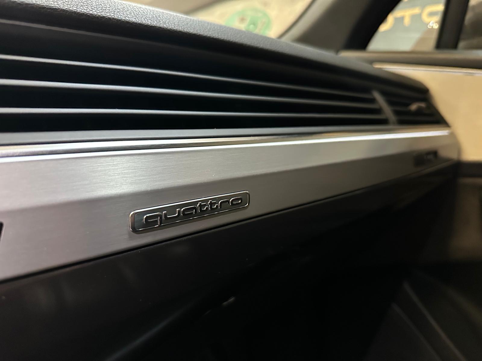 Audi Q7 3.0TDI 272cv Quattro