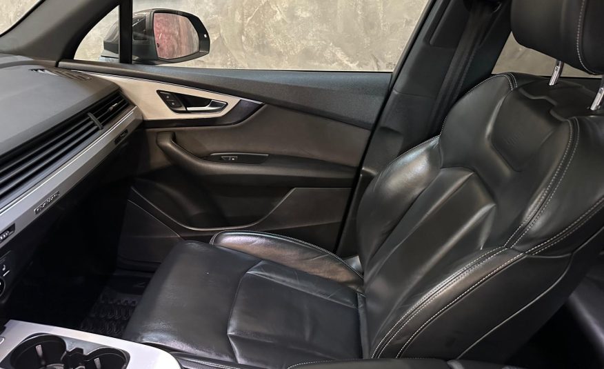 Audi Q7 3.0TDI 272cv Quattro