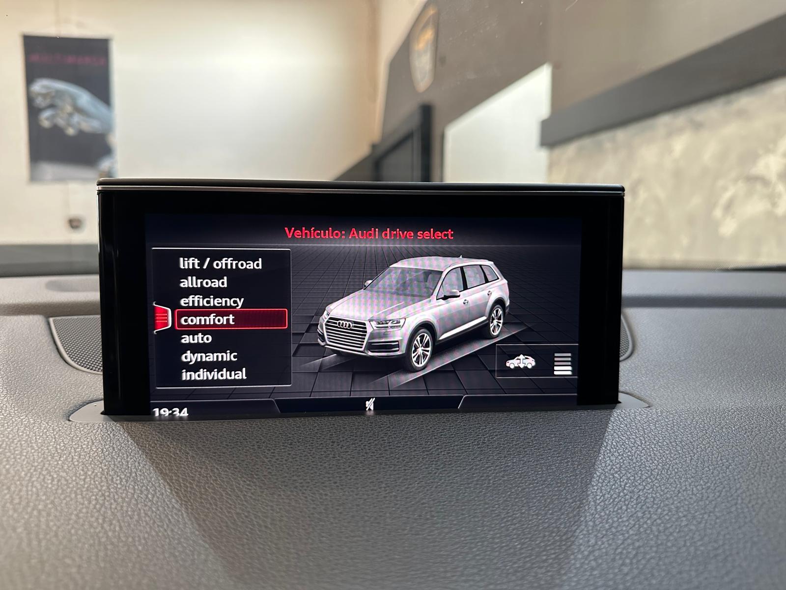 Audi Q7 3.0TDI 272cv Quattro